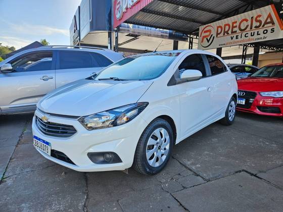 CHEVROLET ONIX 1.4 MPFI LT 8V FLEX 4P MANUAL CHEVROLET ONIX 1.4 MPFI LT 8V FLEX 4P MANUAL